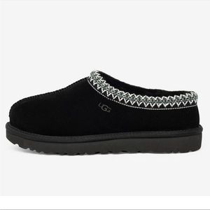 UGG Tasman women slippers never worn before new in box